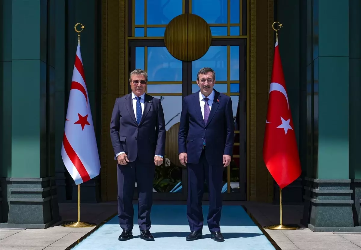 Cumhurbaşkanı Yardımcısı Yılmaz, KKTC Başbakanı Üstel ile görüştü Açıklaması
