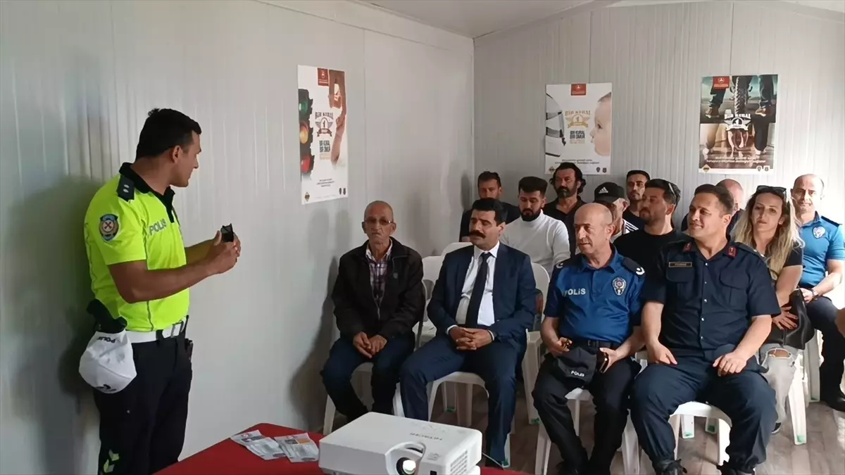 Demre'de Motosiklet Kullanıcılarına Eğitim Verildi