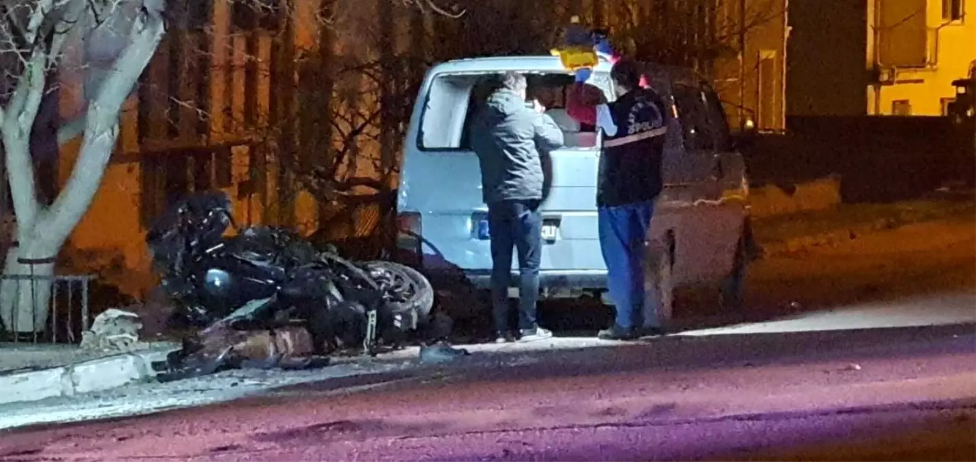 Yalvaç'ta Motosiklet Kazası: Matematik Öğretmeni Hayatını Kaybetti