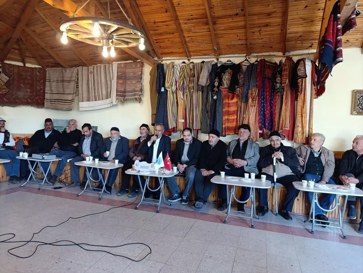 Dodurga Beldesi'nde Halkla Buluşma Toplantısı Yapıldı