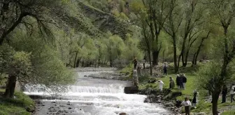 Muş'ta Doğaseverler Dört Mevsimi Bir Arada Yaşıyor