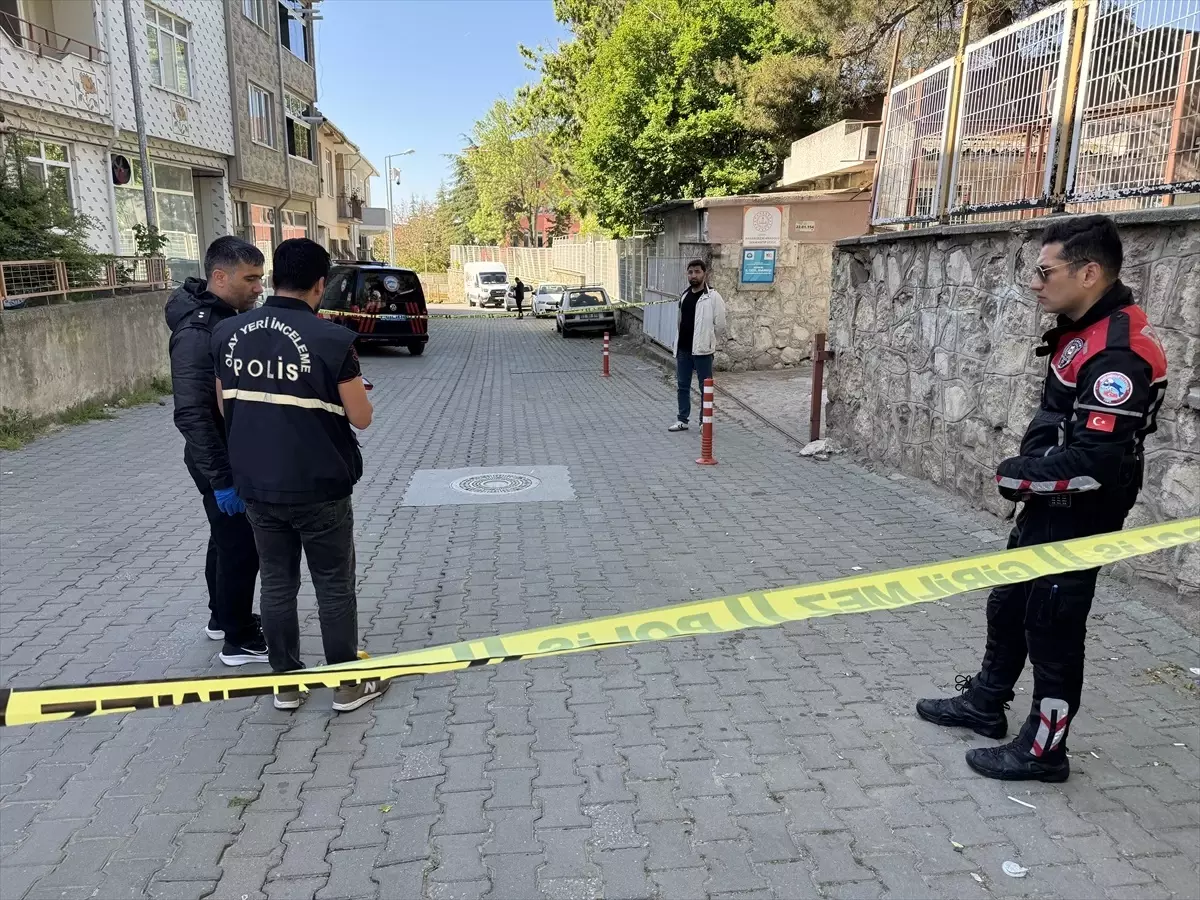 Edirne'de Lisede Bıçaklı Kavga: Bir Öğrenci Yaralı