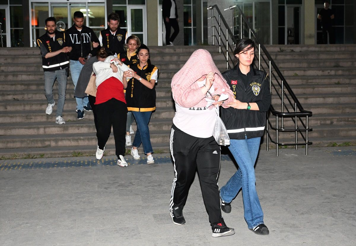 Edirne'de Fuhuş Operasyonunda 4 Şüpheli Tutuklandı