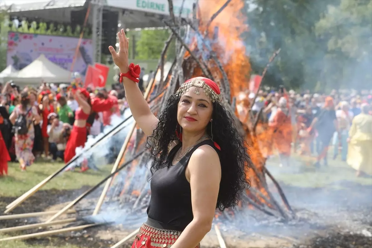 Edirne'de Kakava-Hıdrellez Şenlikleri Coşkuyla Kutlandı