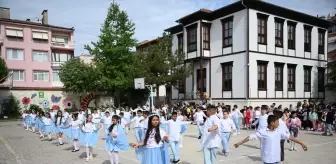 Edirne Şehit Asım İlkokulu'nda kermes düzenlendi