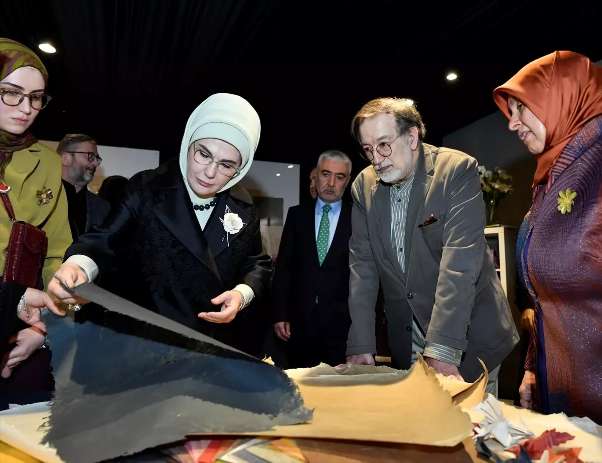 Emine Erdoğan 'Saklı Kalanlar' sergisinin açılışını yaptı