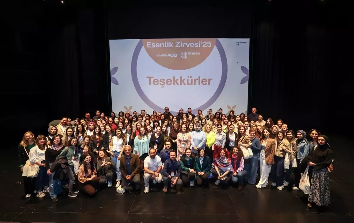 Öğretmene Değer Projesi Kapsamında Öğretmen Esenliği Zirvesi Düzenlendi