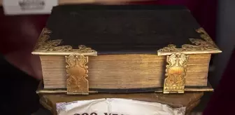 Erbil Uluslararası Kitap Fuarı'nda Sıra Dışı Eserler Sergileniyor