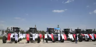 Erzurum Büyükşehir Belediyesi 79 Yeni Araçla Filoyu Güçlendirdi