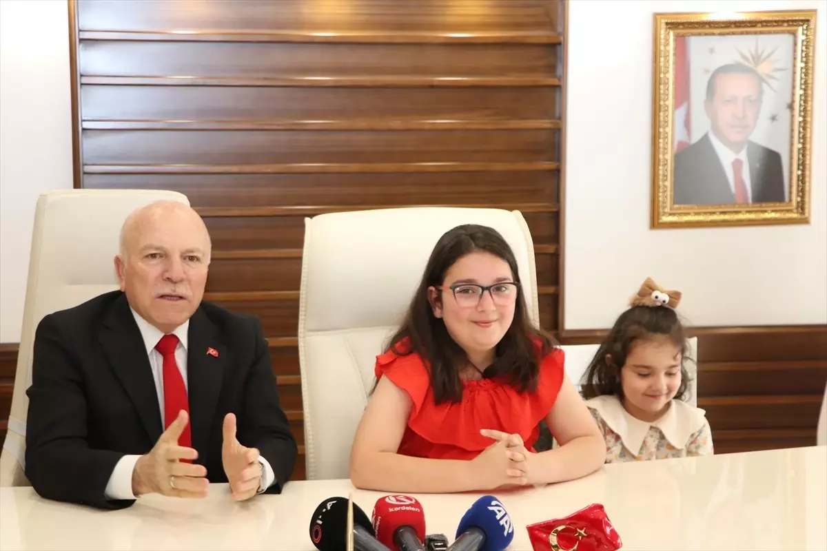 Erzurum'da Çocuk Bayramı'nda Gazze'ye Destek Boykotu