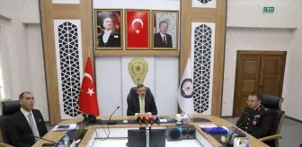 Erzurum Valisi Çiftçi, Sahipsiz Köpek Sorununa Dikkat Çekti