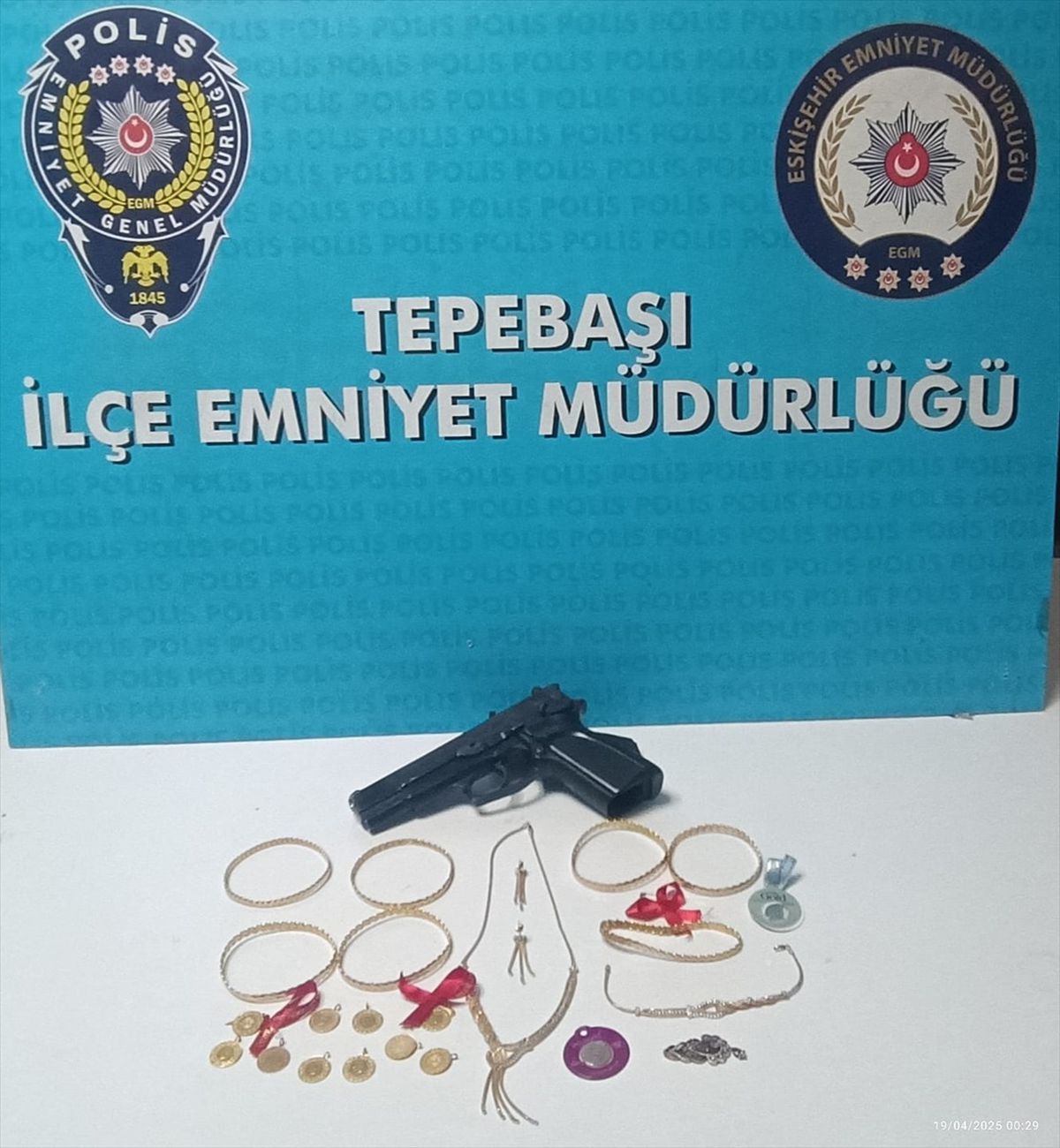Eskişehir'de Dolandırıcılık Operasyonu: 4 Şüpheli Gözaltında