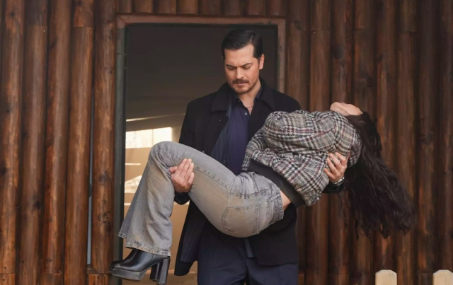 EŞREF RÜYA 5. BÖLÜM FRAGMANI İZLE: Kanal D ekranı Eşref Rüya yeni bölüm fragmanı yayınlandı mı? Eşref Rüya'nın son bölümünde ne oldu? EŞREF RÜYA 5. BÖLÜM FRAGMANI İZLE: Kanal D ekranı Eşref Rüya yeni bölüm fragmanı yayınlandı mı? Eşref Rüya'nın son bölümünde ne oldu?