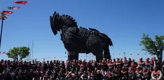 Fatih Sultan Mehmet'i anmak için yola çıkan motosikletliler Çanakkale'de buluştu