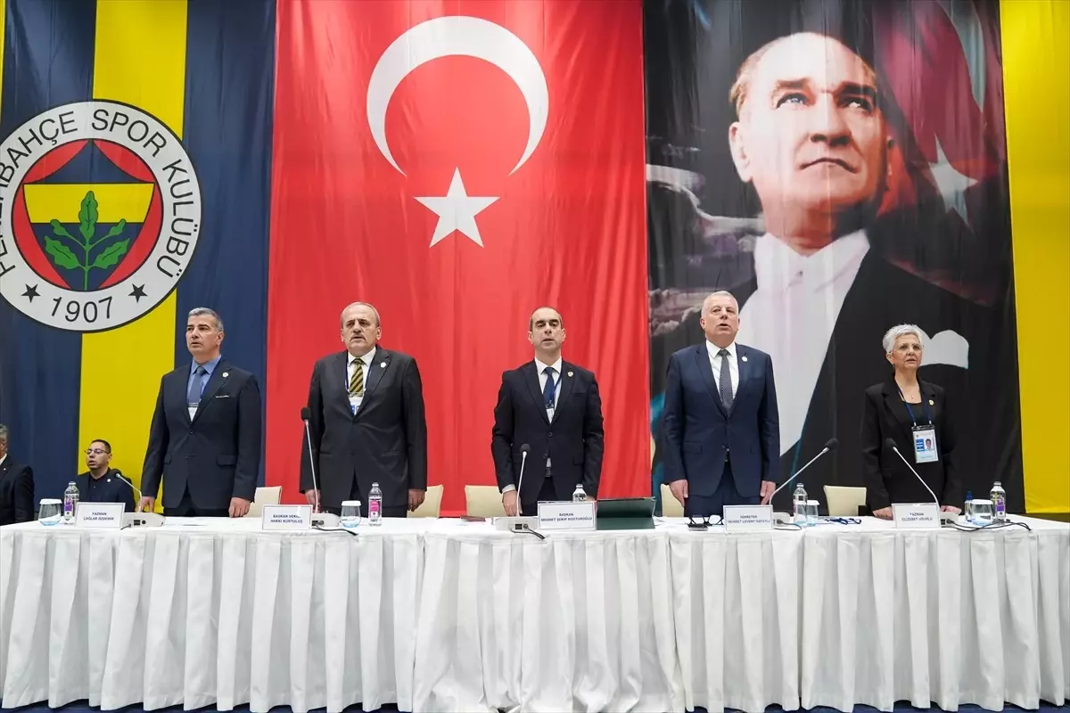 Fenerbahçe Kulübü Yüksek Divan Kurulu Toplantısı Gerçekleşti