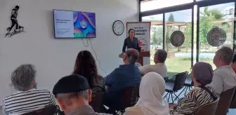 Fethiye'de Yaşlılar için Akılcı İlaç Kullanımı Semineri Düzenlendi