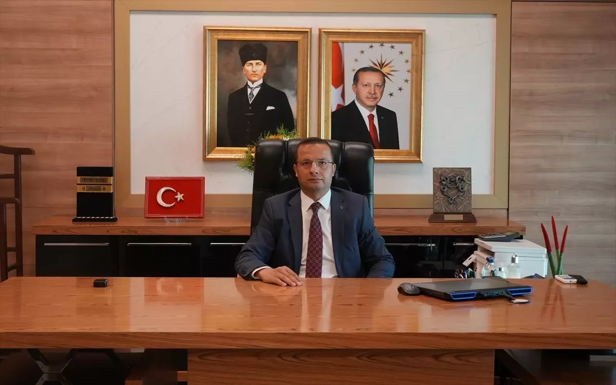 Galatasaraylı Eski Futbolcular Cizre'de Gençlerle Buluşuyor