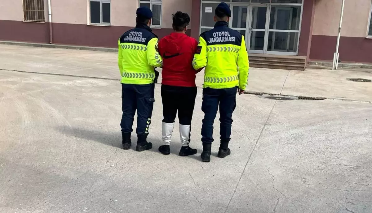 Gaziantep'te Yolcu Otobüsünde 357 Adet Uyuşturucu Hap Ele Geçirildi