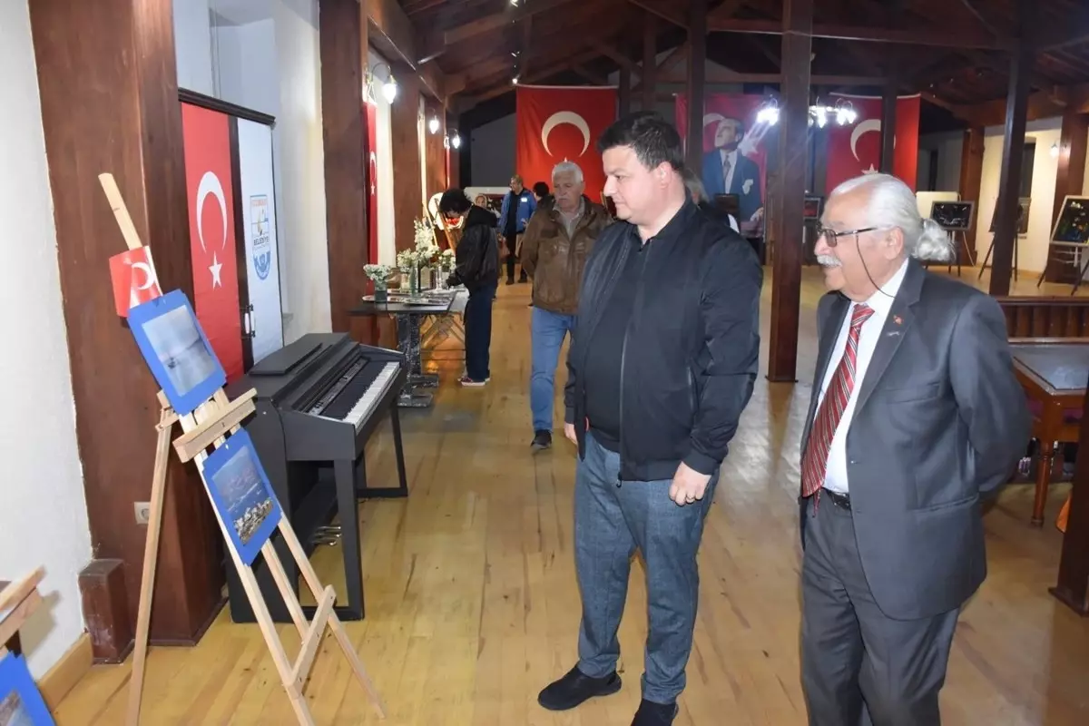 Gelibolu'da Cam ve Ayna Sanatı Sergisi Açıldı