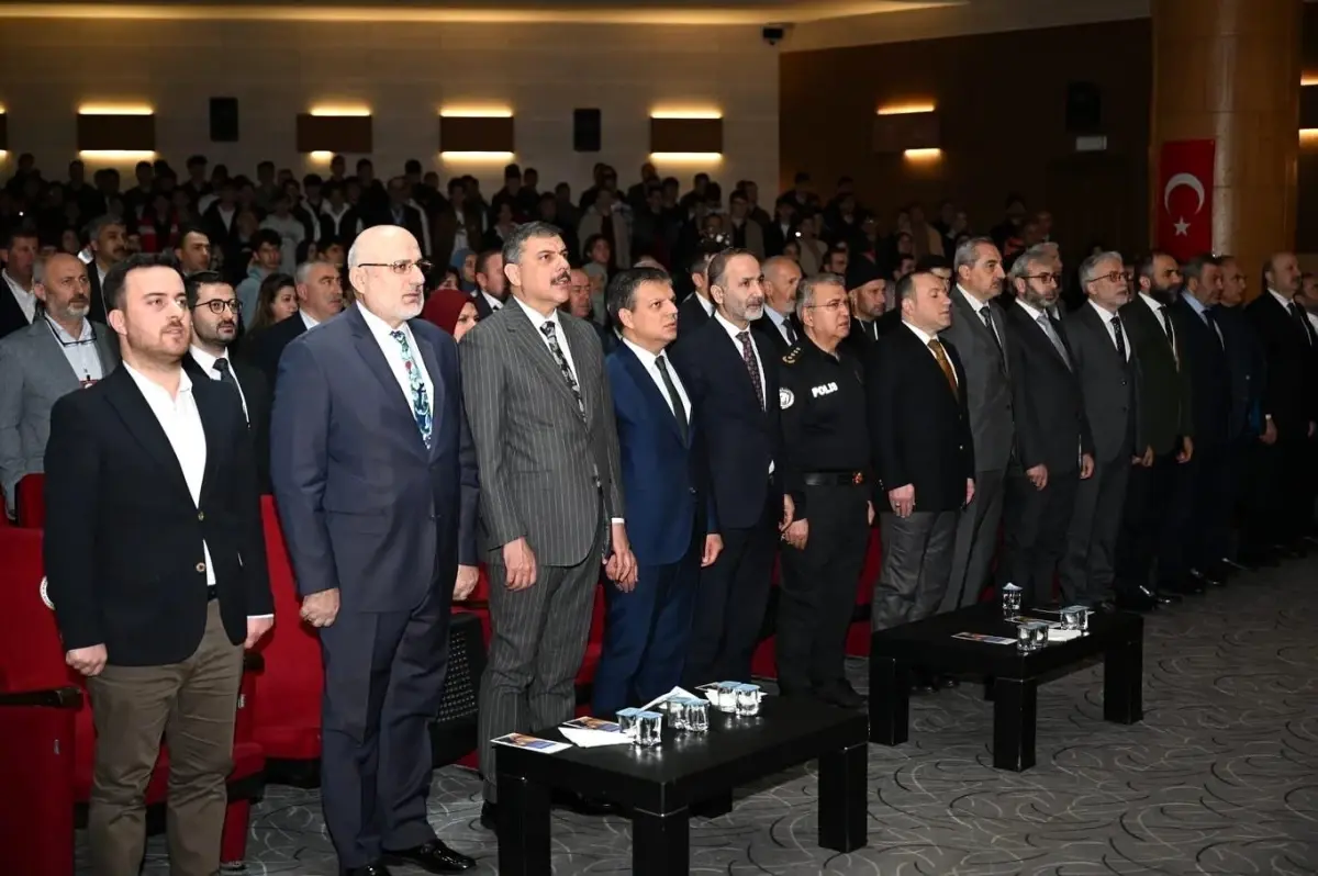 Genç Muhafızlar Hafızlık Yarışması Türkiye Finali Erzurum'da Gerçekleştirildi