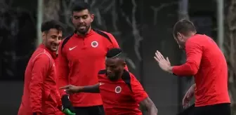 Gençlerbirliği, Sakaryaspor Maçına Hazırlıklarını Tamamladı