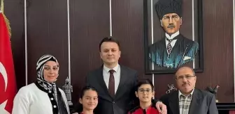 Kaymakam, 23 Nisan Bayramı'nda Koltuğunu Öğrencilere Devretti