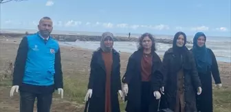 Gençler Çevre Temizliği İçin Bir Araya Geldi