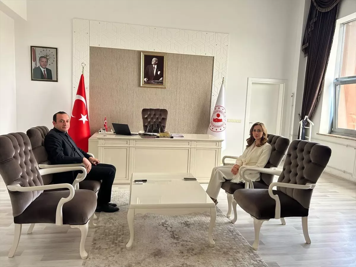 Gökçebey Kaymakamı Kahraman Şıktaş, Korgun Kaymakamını Gür'ü ziyaret etti