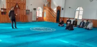 Hacı Adaylarına Temel Sağlık Bilgileri Semineri