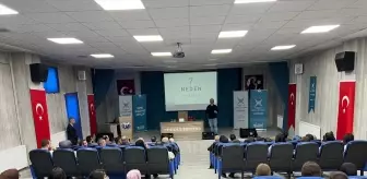 Hakkari'de Nesil Meselesi Konferansı Düzenlendi