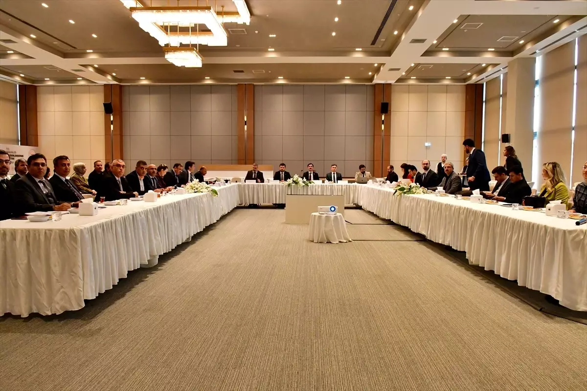 Sağlık Bakanlığı Gaziantep'te Bölge Değerlendirme Toplantısı Düzenledi