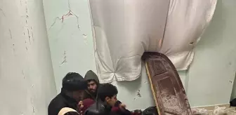 Hatay'da 21 Suriyeli Göçmen Yakalandı, 5 Kişi Tutuklandı