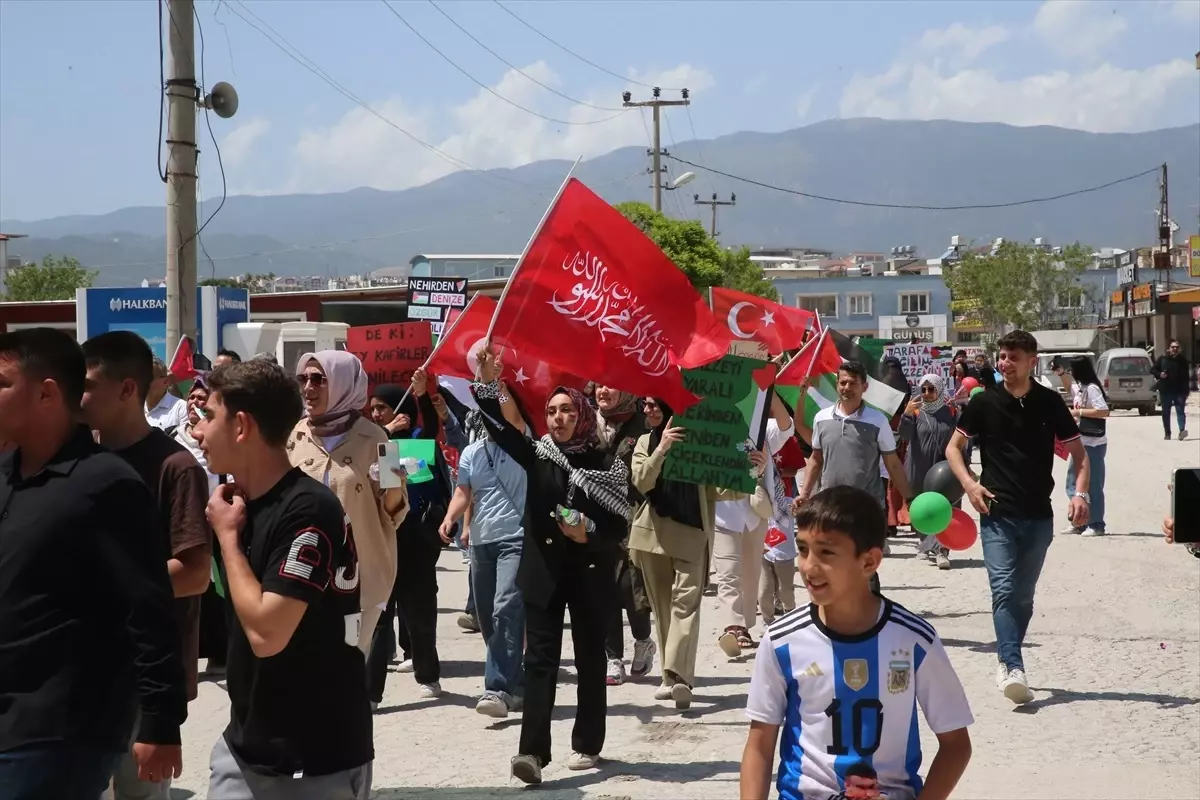 Hatay'da Filistin'e Destek Yürüyüşü Düzenlendi
