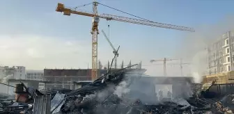 Kırıkhan'daki İnşaat Şantiyesindeki Yangın Söndürüldü