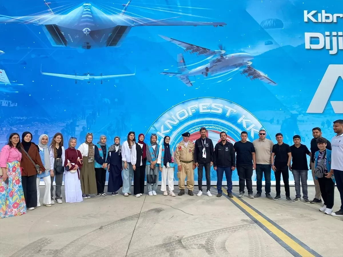 Hatay'daki Depremzedeler TEKNOFEST'te Morale Kavuştu