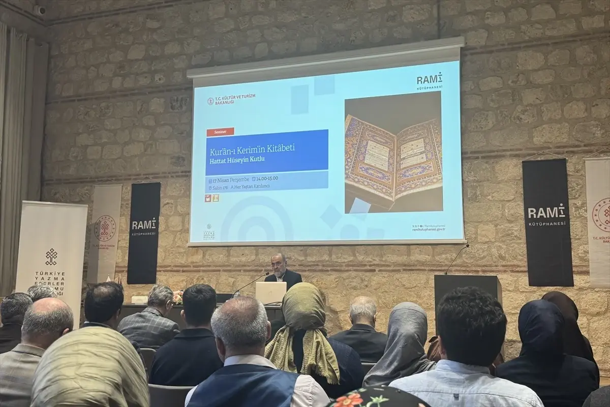 Kur'an-ı Kerim'in Kitabeti Üzerine Söyleşi Düzenlendi