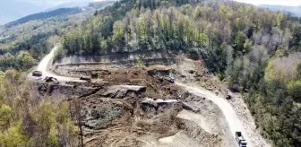 Kastamonu-Çatalzeytin Kara Yolunda Heyelan Çalışmaları Sürüyor