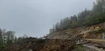 Kastamonu-Çatalzeytin Kara Yolunda Heyelan Çalışmaları Devam Ediyor