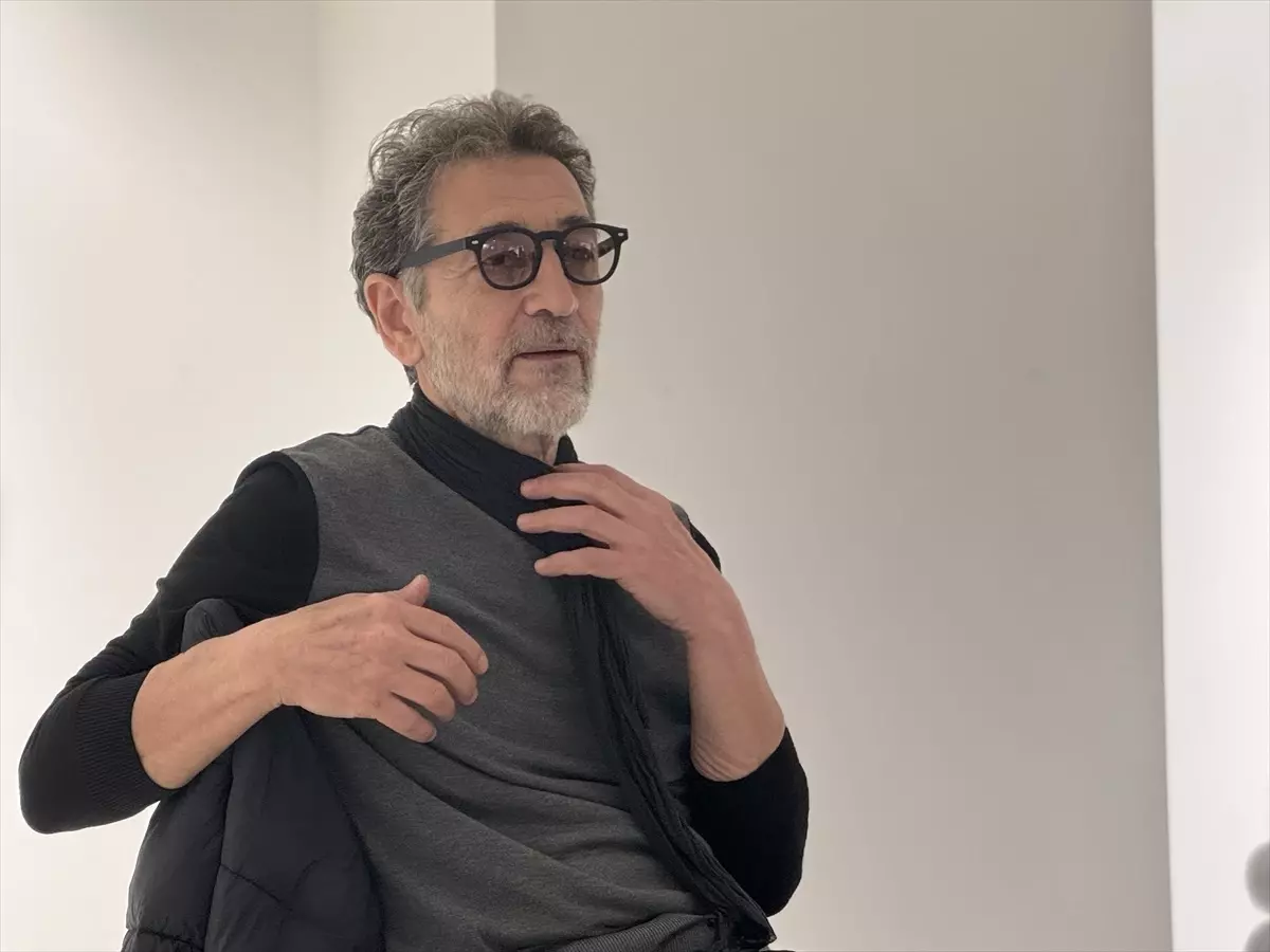 Server Demirtaş, MAJİ Art Gallery'de Sanat Yolculuğunu Paylaştı