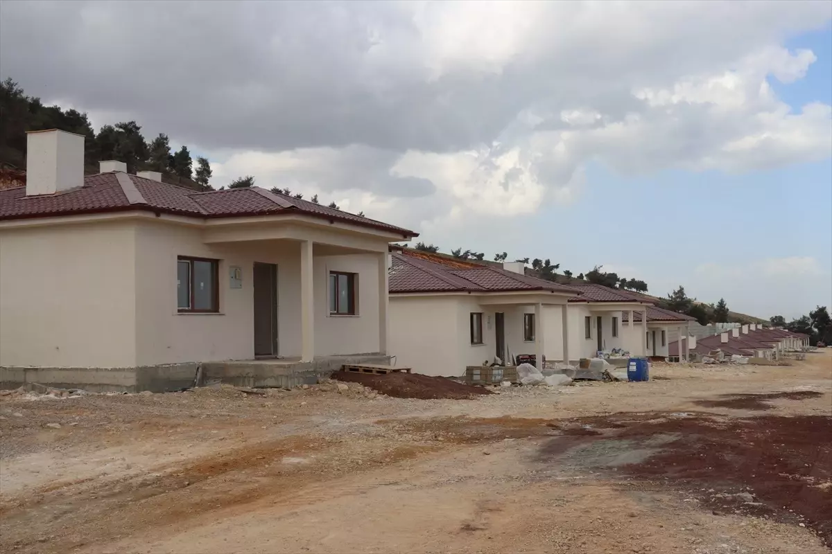 İçişleri Bakan Yardımcısı Karaloğlu, Hatay'da Deprem İncelemeleri Yaptı