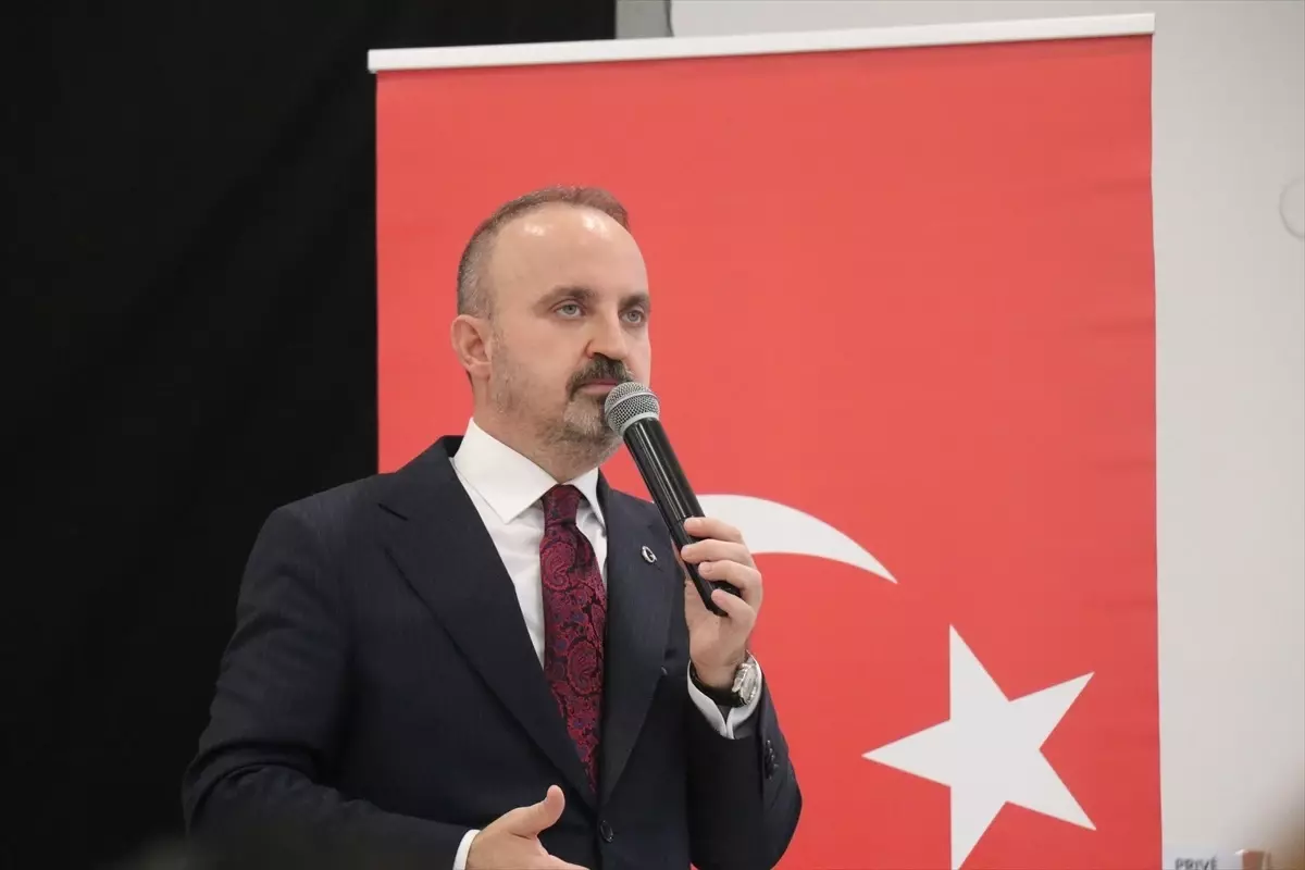 İçişleri Bakan Yardımcısı Turan, Fransa'da Türk vatandaşlarıyla buluştu