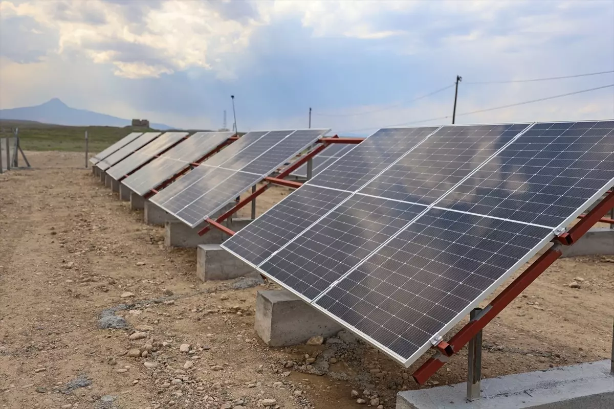 Iğdır'da Güneş Enerjisi ile Su Taşıma Sistemi Kuruldu