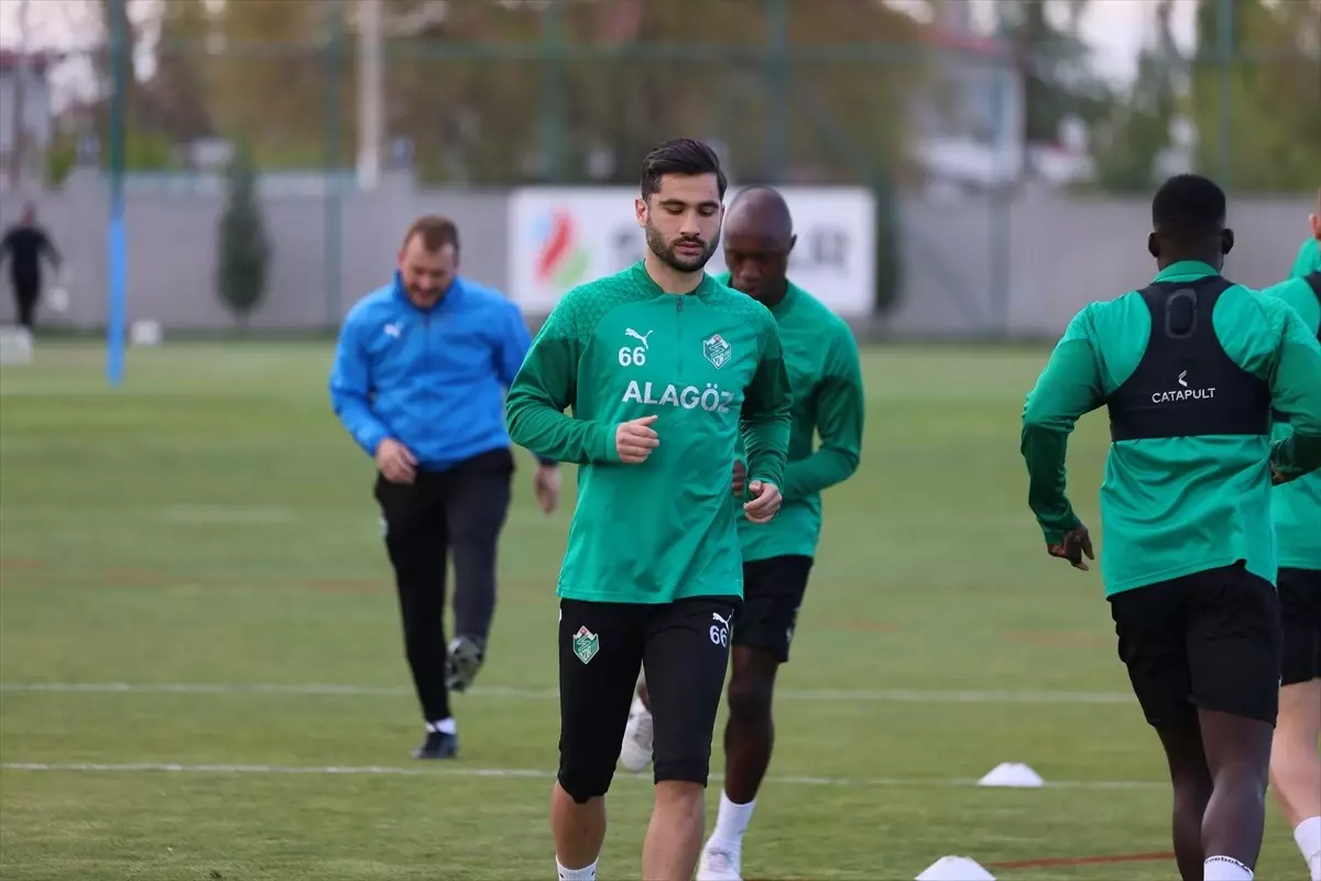 Iğdır FK, Play-Off Hedefiyle Sakaryaspor Maçına Hazırlanıyor