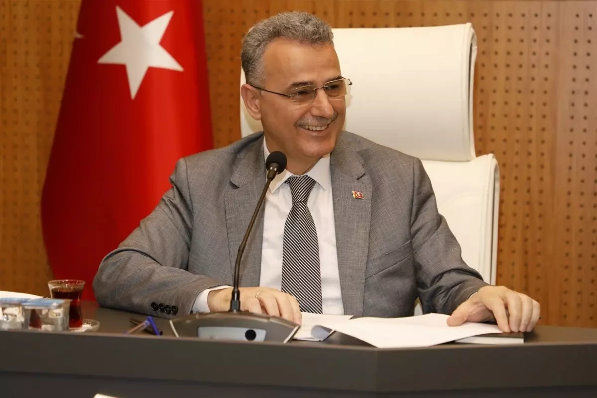 İhsan Kurnaz'dan 1 Mayıs Mesajı: Emek ve Dayanışma Günü Kutlu Olsun