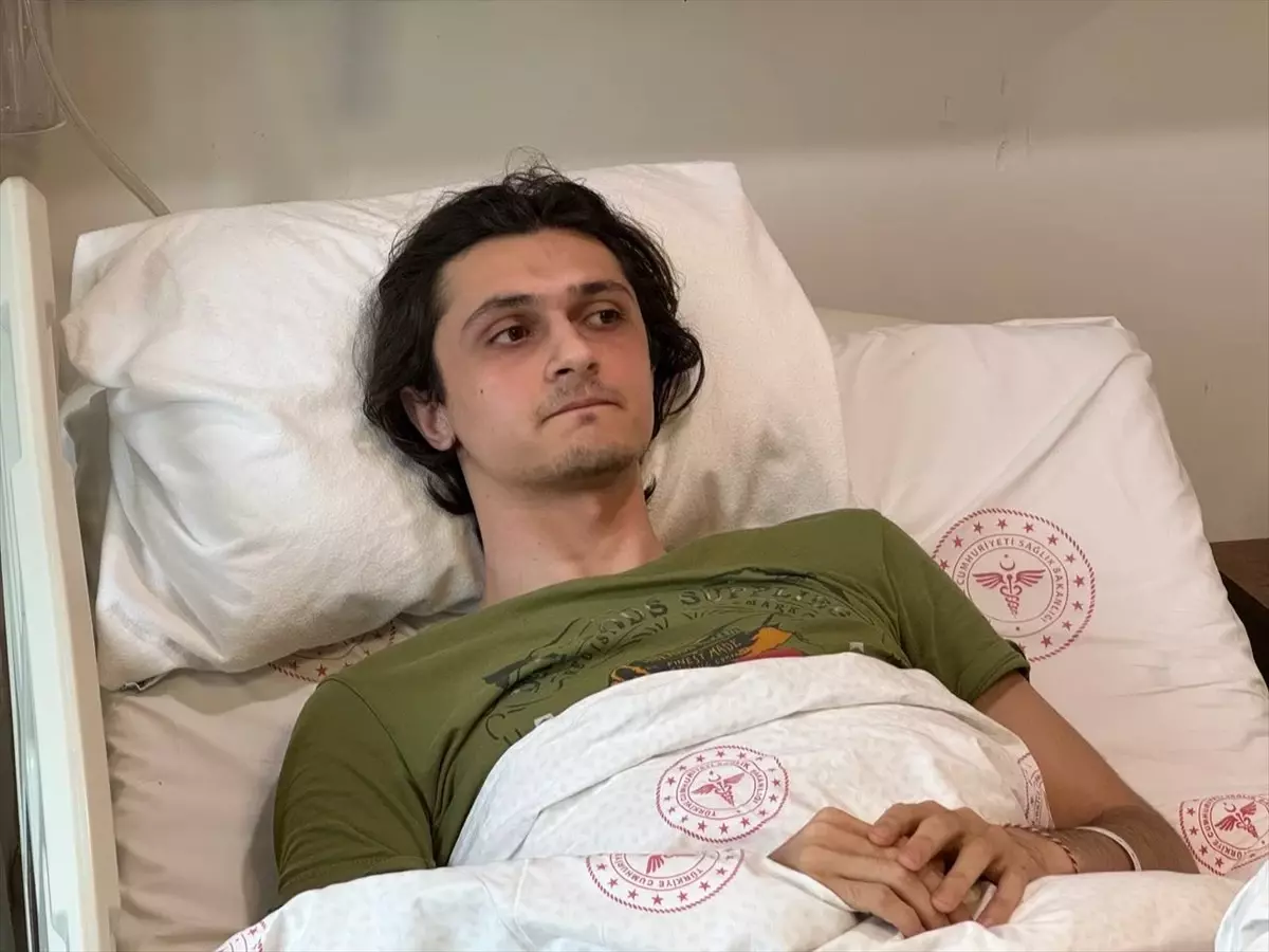 İstanbul'daki Depremde Yaralananlar Yaşadıklarını Anlattı