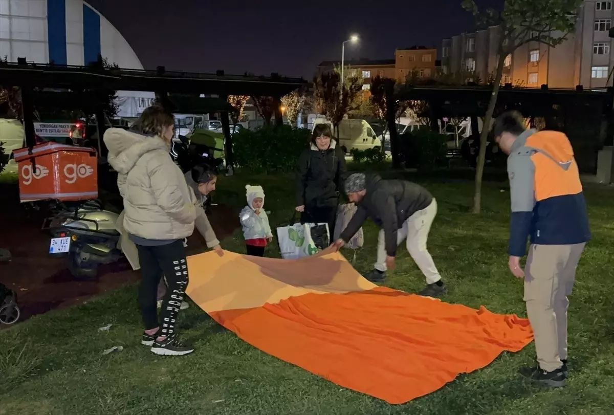 Marmara Denizi'nde 4,3 Büyüklüğünde Artçı Deprem Endişeye Neden Oldu