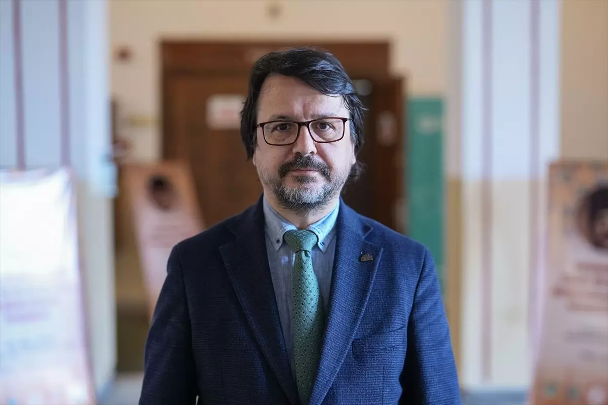 Abdurrahman Peşaveri'nin Vefatının 100. Yılı Anma Sempozyumu Düzenlendi