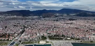 İzmir'deki Hurda Tekneler Kaldırılıyor
