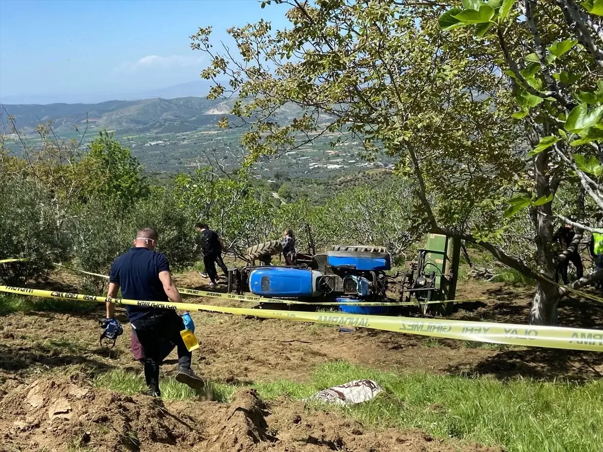 Tire'de Traktör Devrildi: Sürücü Hayatını Kaybetti