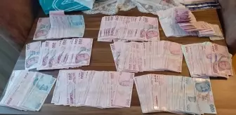 İzmir'de FETÖ Operasyonunda 31 Gözaltı
